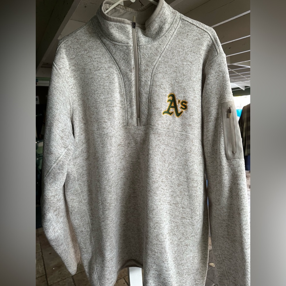 Oakland A’s 3/4 zip up jacket XL